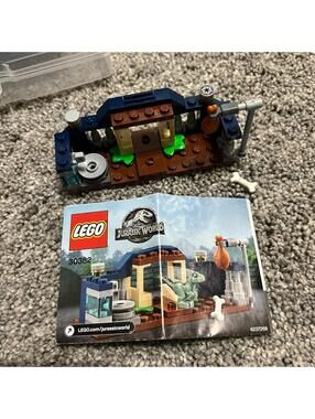 Lego 30382 Jurassic World Baby Velociraptor Playpen